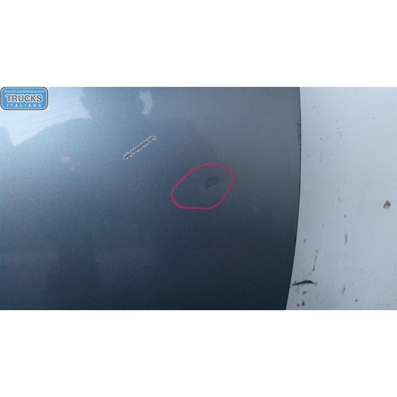 SUZUKI RIGHT FRONT DOOR  SUZUKI Swift 2005>2009 used