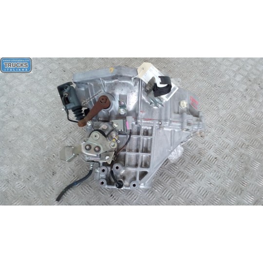 GEARBOXES  TOYOTA Yaris 2005>2008 used