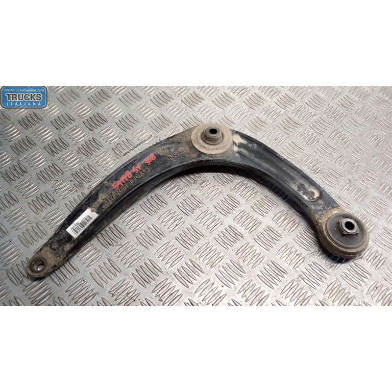 PEUGEOT BRACCIO OSCILLANTE ANTERIORE INFERIORE SINISTRO PEUGEOT 308 2007>2011 usato