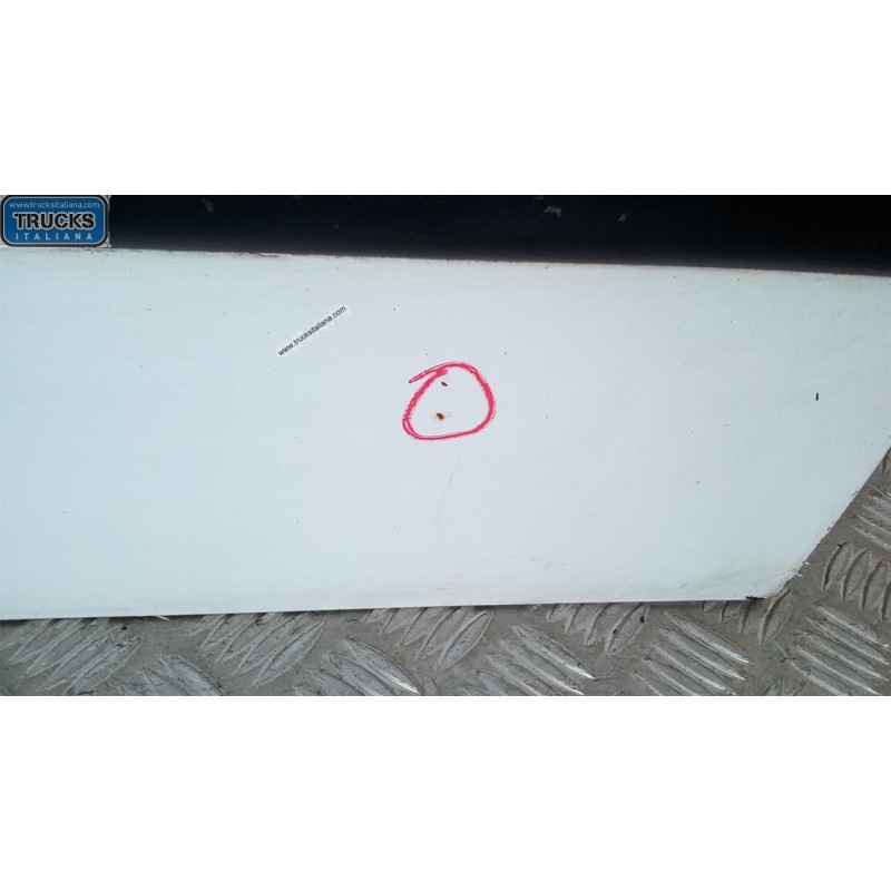 MERCEDES-BENZ van LEFT FRONT DOOR MERCEDES-BENZ van Vito-V (W638) 1997>2002 used