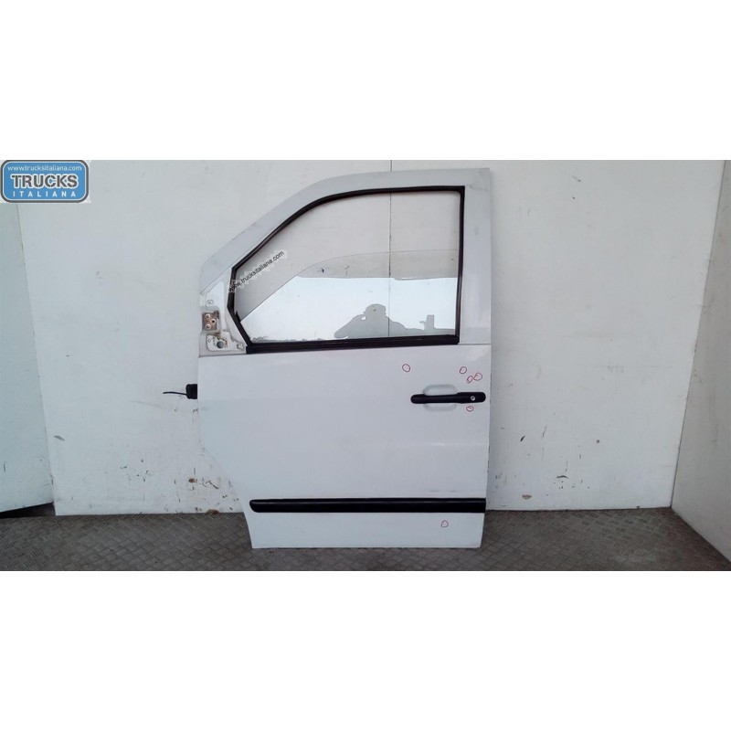 MERCEDES-BENZ van PORTA ANTERIORE SINISTRA MERCEDES-BENZ van Vito-V (W638) 1997>2002 usato