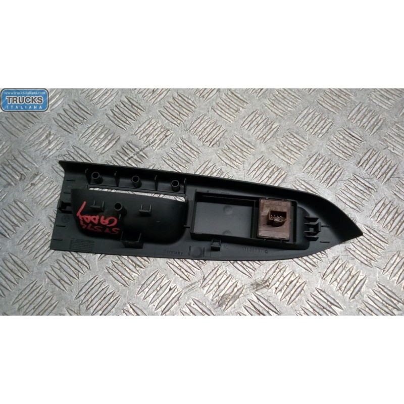 VOLKSWAGEN van INTERRUTTORI E PULSANTI ALZAVETRI VOLKSWAGEN van Caddy 2010>2015 usato