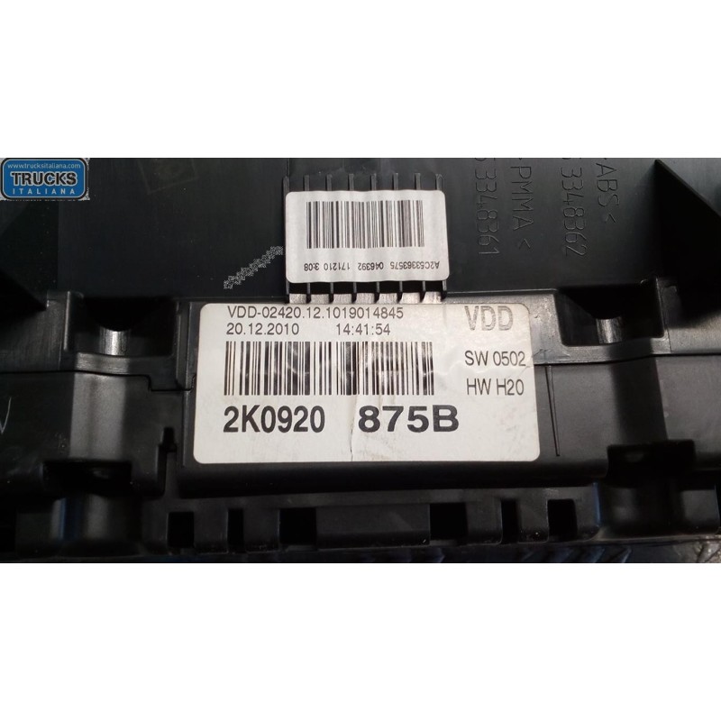 VOLKSWAGEN van QUADRO STRUMENTI VOLKSWAGEN van Caddy 2010>2015 usato