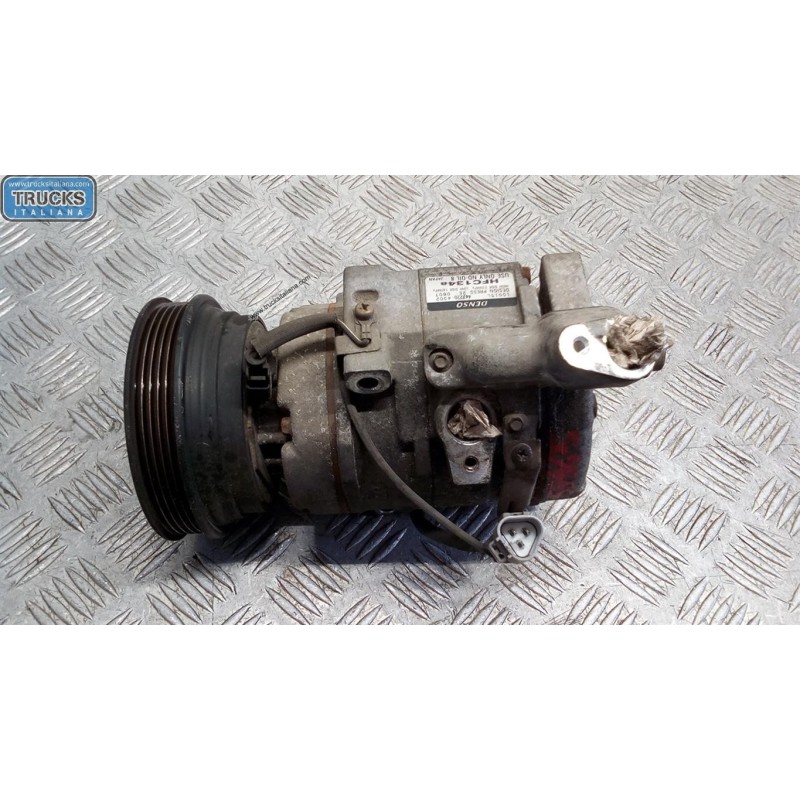 TOYOTA COMPRESSORE ARIA CONDIZIONATA TOYOTA Rav 4 2000>2003 usato