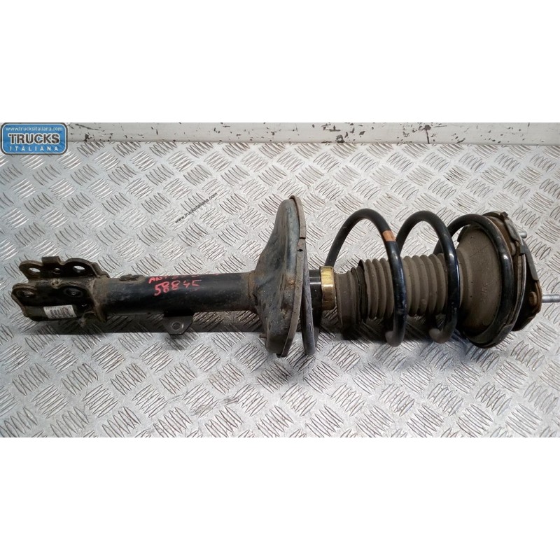 TOYOTA LEFT FRONT SCHOCK ASSORBER TOYOTA Rav 4 2000>2003 used