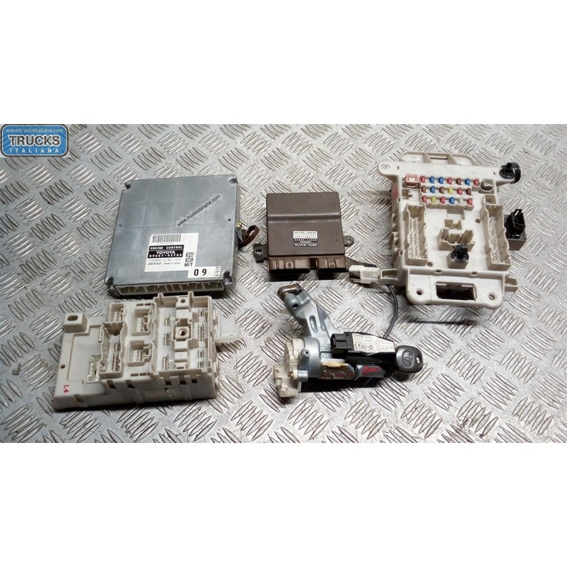 TOYOTA ENGINE UNIT TOYOTA Rav 4 2000>2003 used