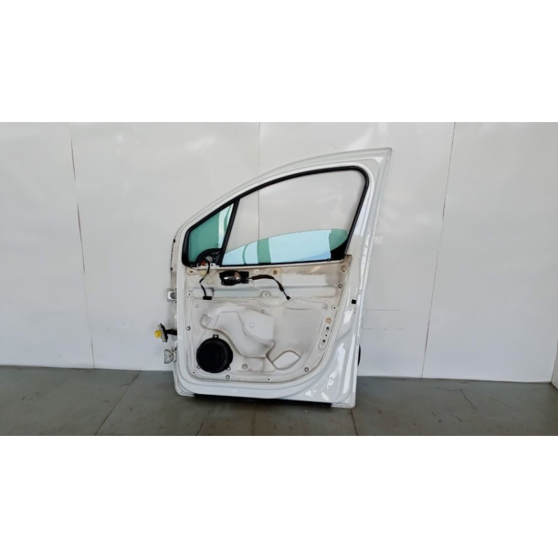 PEUGEOT PORTA ANTERIORE DESTRA PEUGEOT Partner 2008> usato