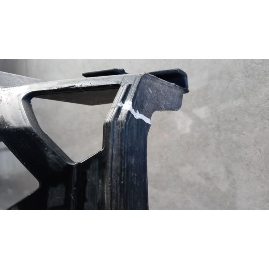 PLASTICHE ESTERNE VARIE FORD van Transit 2014>2018 used