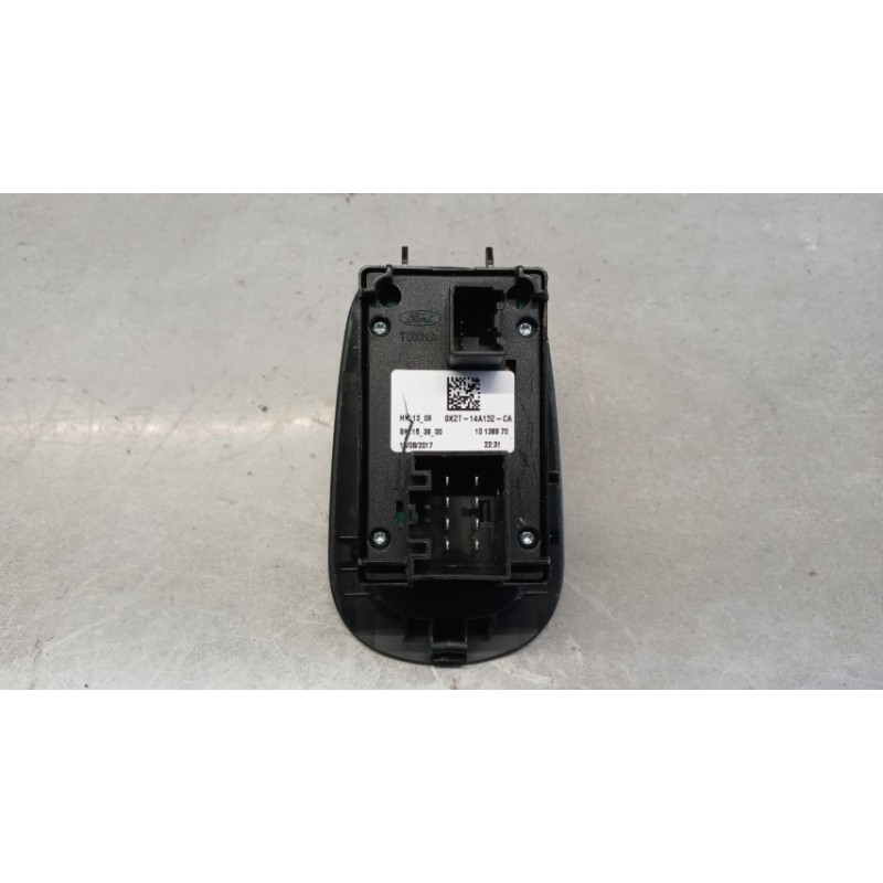 FORD van INTERRUTTORI E PULSANTI ALZAVETRI FORD van Transit 2014>2018 usato