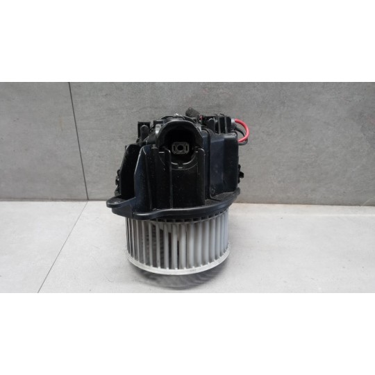 MOTORINO VENTILAZIONE INTERNA RENAULT truck T 2014> usato