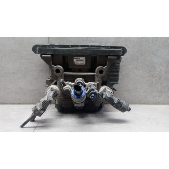 VARIE FRENI 2 RENAULT truck T 2014> usato