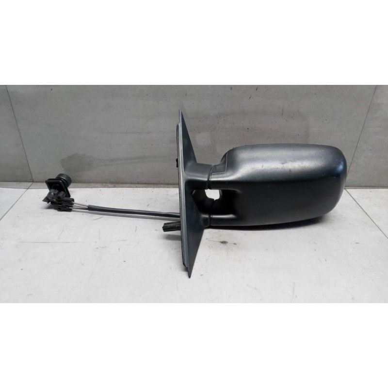 VOLKSWAGEN REARVIEW LEFT  VOLKSWAGEN Passat 1988>1993 used