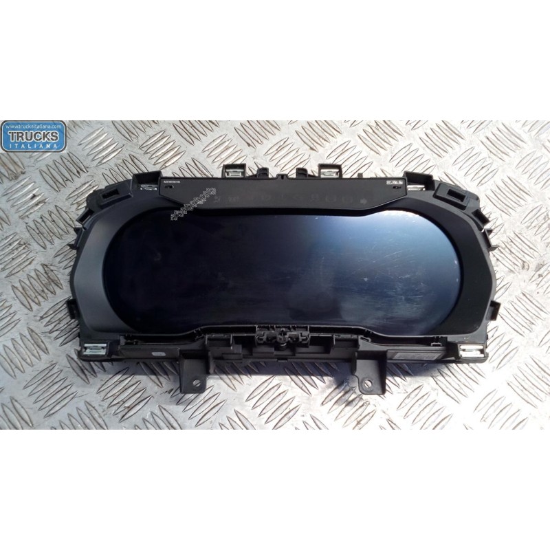 VOLKSWAGEN QUADRO STRUMENTI VOLKSWAGEN Passat 2014> usato