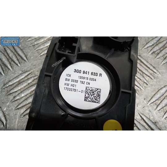 BLOCK LOGHTS  VOLKSWAGEN Passat 2014> used