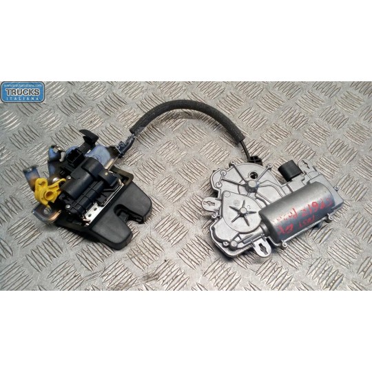 SERRATURA SCROCCO VOLKSWAGEN Passat 2014> usato