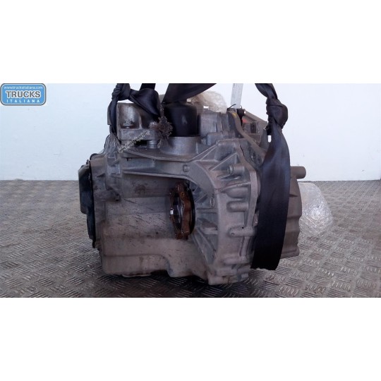 CAMBIO AUTOMATICO VOLKSWAGEN Passat 2014> usato