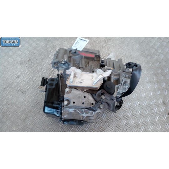 CAMBIO AUTOMATICO VOLKSWAGEN Passat 2014> usato