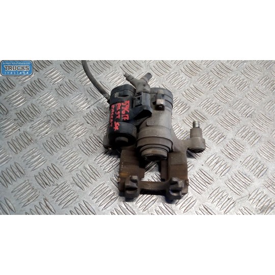 LEFT REAR CALIPER BRAKE  VOLKSWAGEN Passat 2014> used