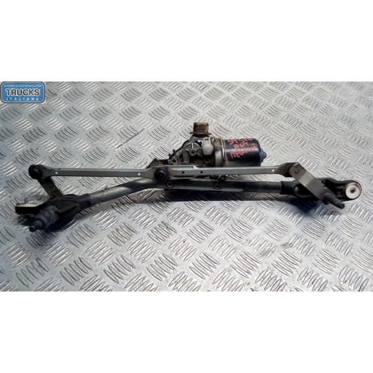 windshield wiper motor RENAULT Megane 2008>2012 used