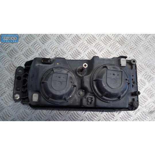 FARO ANTERIORE DESTRO IVECO Stralis 2003>2007 usato