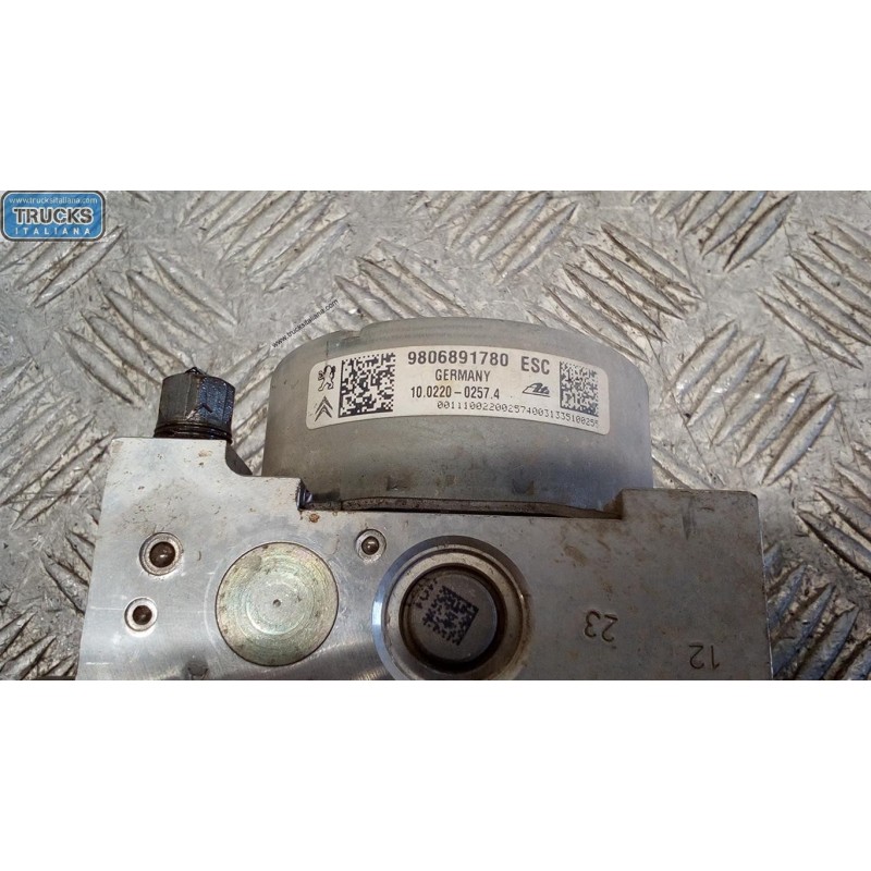 PEUGEOT GRUPPO ABS PEUGEOT 208 2012>2015 usato