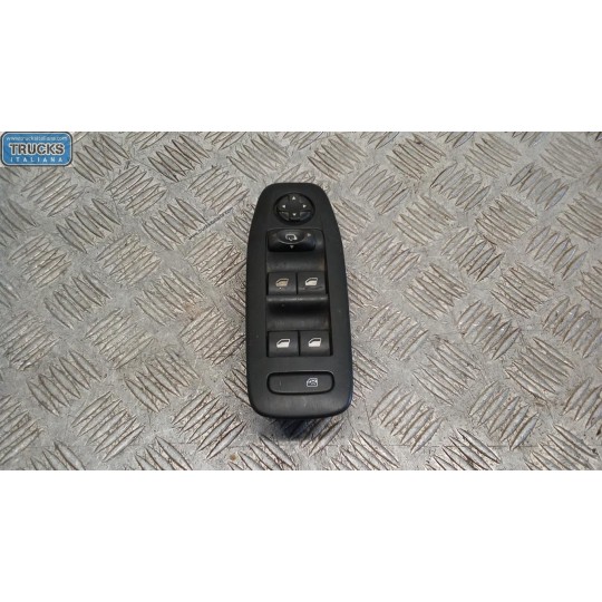 VARIOUS SWITCHES AND BUTTONS A
 PEUGEOT 208 2012>2015 used