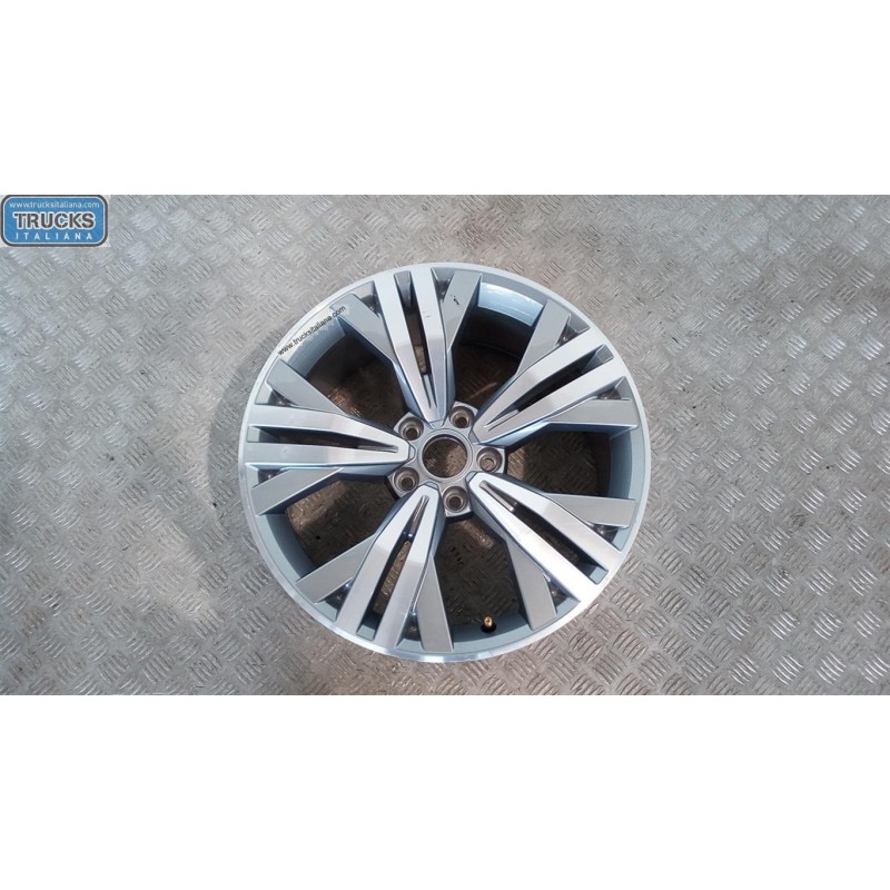 VOLKSWAGEN ALLOY WHEELS  VOLKSWAGEN Passat 2014> used