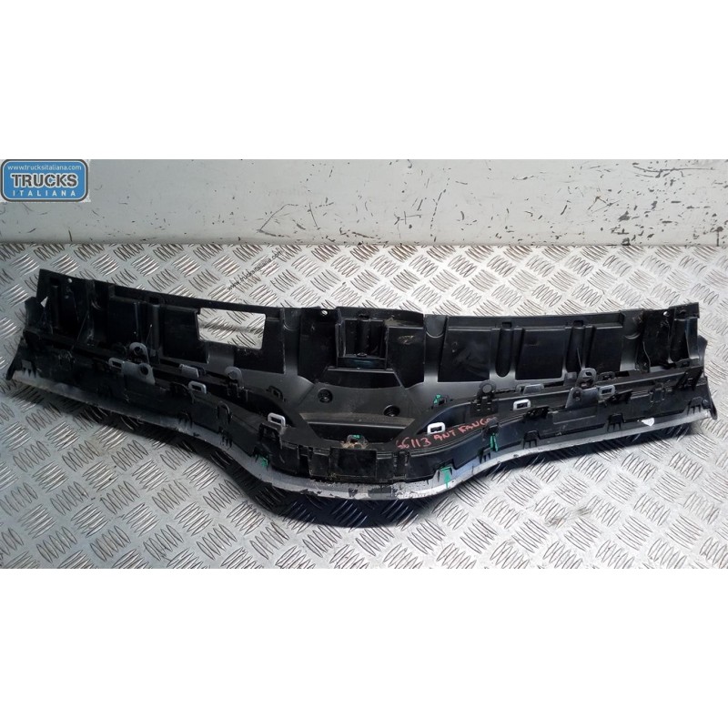 RENAULT MASKS RENAULT Kangoo 2013>2021 used