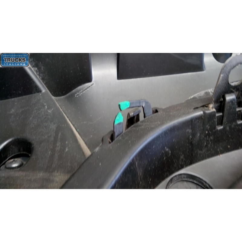 RENAULT MASCHERINE RENAULT Kangoo 2013>2021 usato