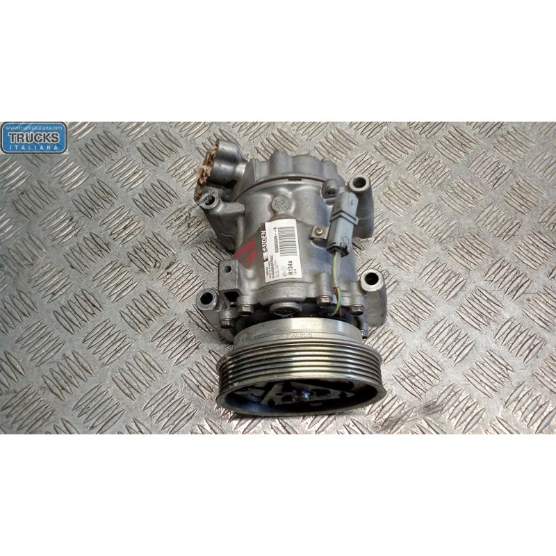 RENAULT COMPRESSORE ARIA CONDIZIONATA RENAULT Kangoo 2013>2021 usato