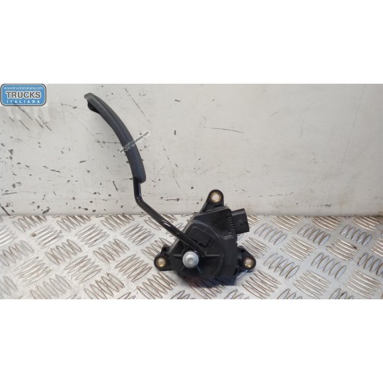 ELETRONIC THROTTLE PEDAL  RENAULT Kangoo 2013>2021 used