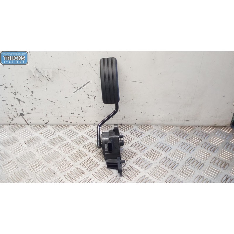 RENAULT PEDALE ACCELERAZIONE ELETTRONICO RENAULT Kangoo 2013>2021 usato