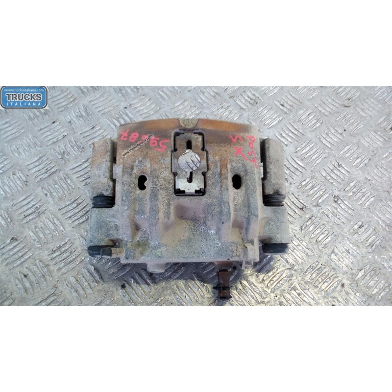 IVECO PINZA POSTERIORE SINISTRA IVECO Daily 2000>2006 usato