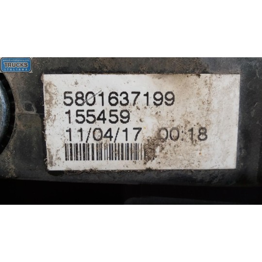 FARO POSTERIORE ESTERNO SINISTRO IVECO Stralis 2013> usato