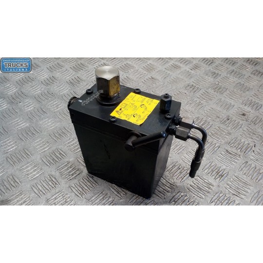 CAB LIFT PUMP  IVECO Stralis 2013> used