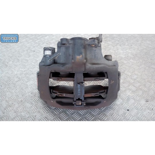 PINZA POSTERIORE DESTRA IVECO Stralis 2013> usato