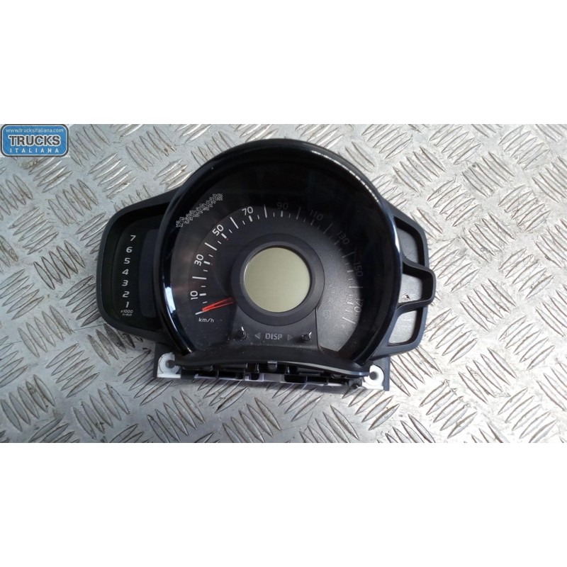 TOYOTA INSTRUMENT PANEL TOYOTA Aygo 2014> used