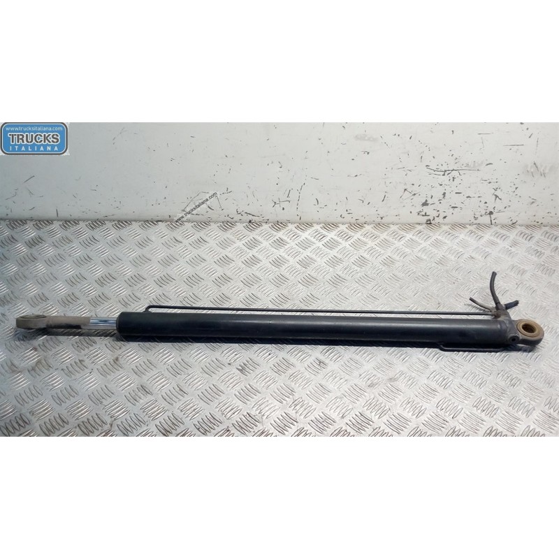 MAN PISTONE ALZA CABINA MAN TG-A 2000>2007 usato