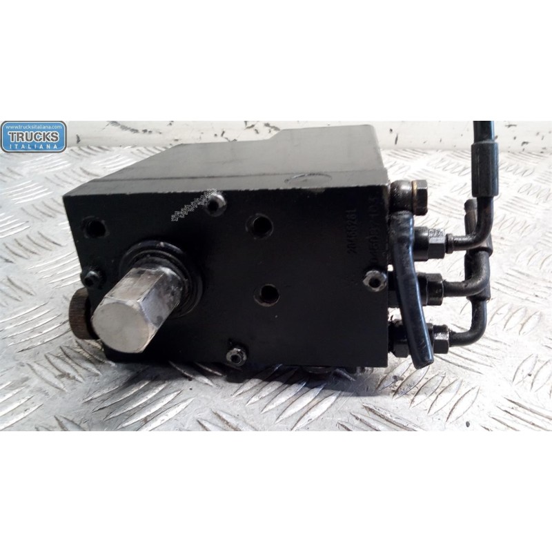 VOLVO truck CAB LIFT PUMP  VOLVO truck FH13 used