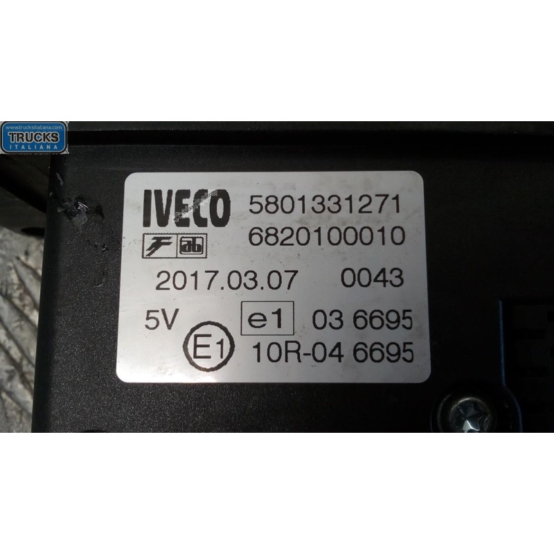 IVECO ELETRONIC THROTTLE PEDAL  IVECO Stralis 2013> used