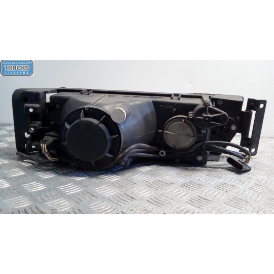 FARO ANTERIORE SINISTRO IVECO EUROTECH usato