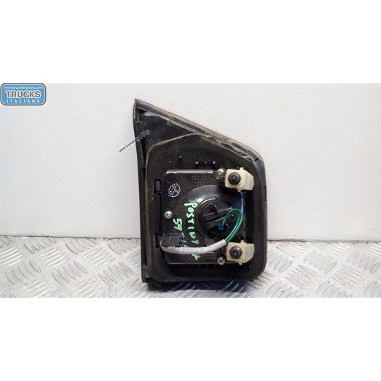 FARO POSTERIORE INTERNO DESTRO CHEVROLET Orlando 2011>2018 usato