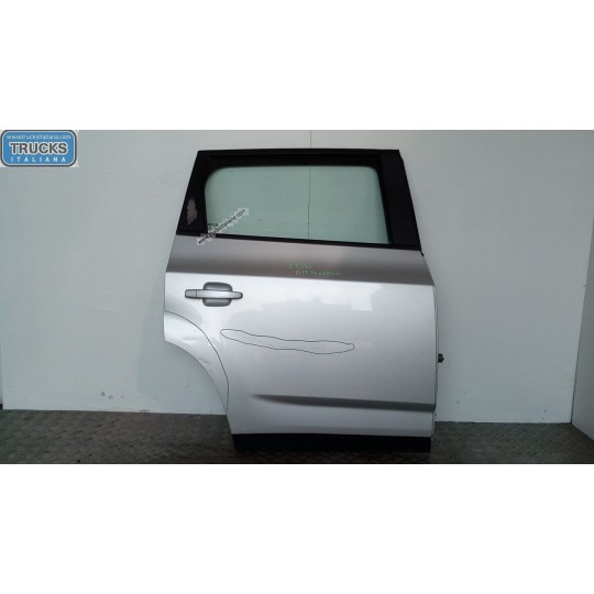 PORTA POSTERIORE DESTRA CHEVROLET Orlando 2011>2018 usato