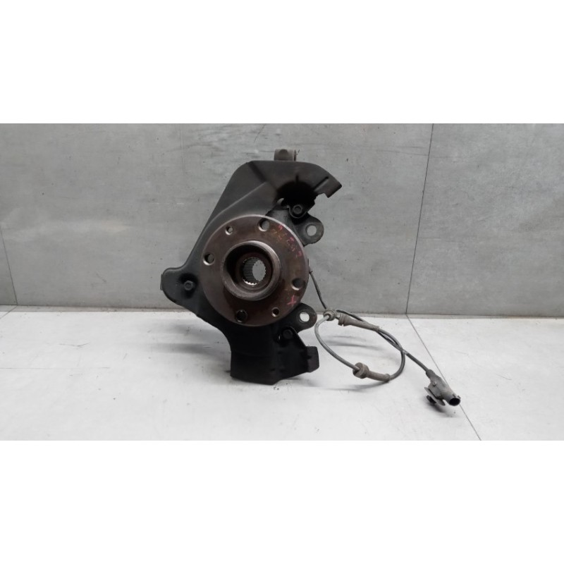 FIAT van MONTANTE COMPLETO DESTRO FIAT van Fiorino 2007>2015 usato