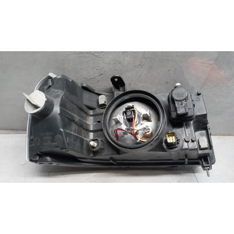 LAND ROVER FARO ANTERIORE SINISTRO LAND ROVER Freelander 1998>2002 usato
