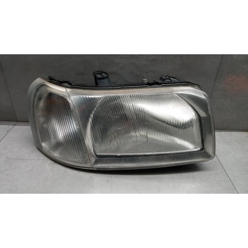 LAND ROVER FARO ANTERIORE DESTRO LAND ROVER Freelander 1998>2002 usato