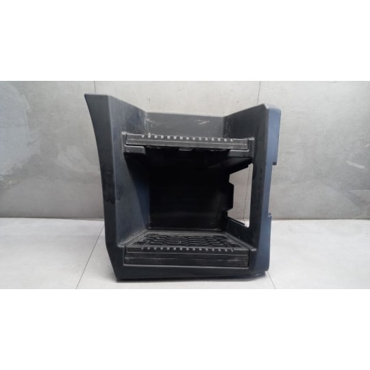 PEDANA SALITA A/DX RENAULT truck T 2014> usato