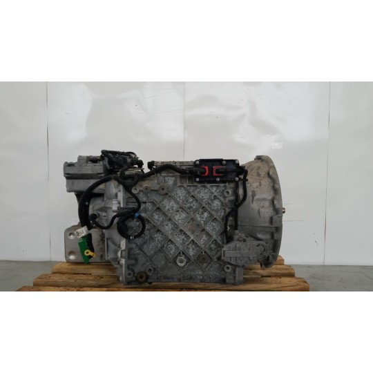 GEARBOXES  RENAULT truck T 2014> used