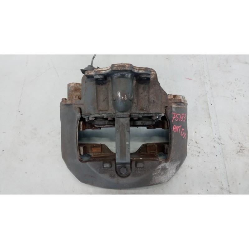 RENAULT truck RIGHT FRONT CALIPER BRAKE  RENAULT truck T 2014> used