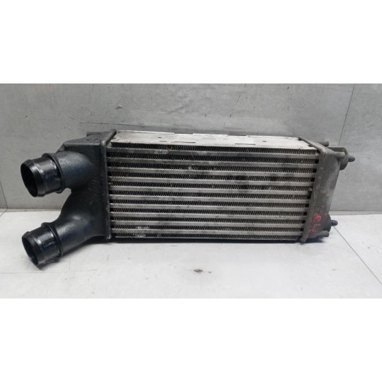 RADIATORE INTERCOOLERS PEUGEOT Partner 2008> usato